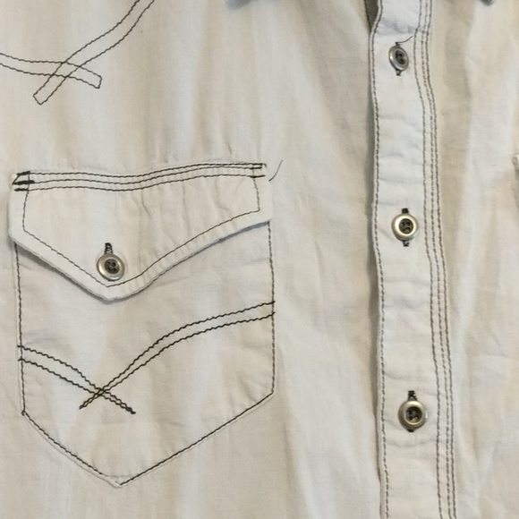 Button down mens shirt - Picture 2 of 4